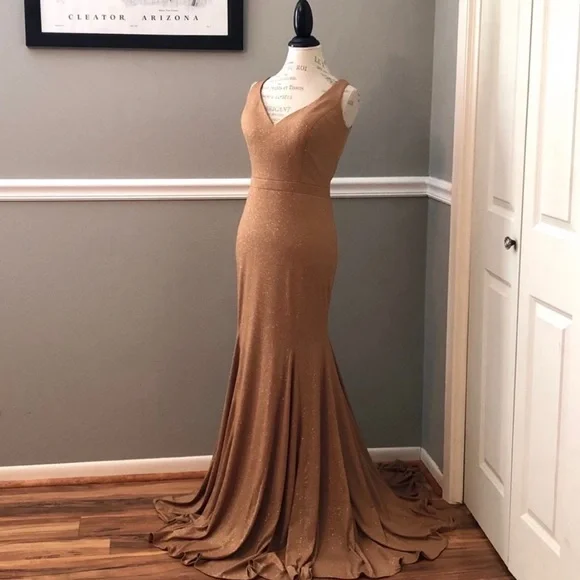 NEW Mon Cheri SZ 14 GOLD SPARKLE FIT FLARE FORMAL EVENING GOWN